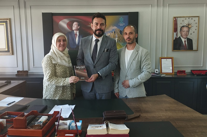 Yazar Saime Fındıkçı ve Mavi Kuş Medya Yayıncılıktan Osmaniye Protokolüne Ziyaret